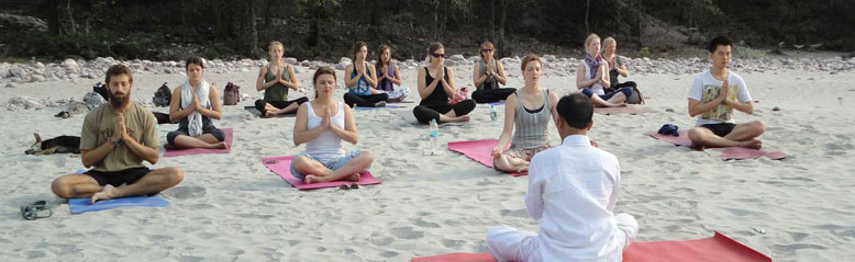 Yoga & Meditation Classes in Rishikesh